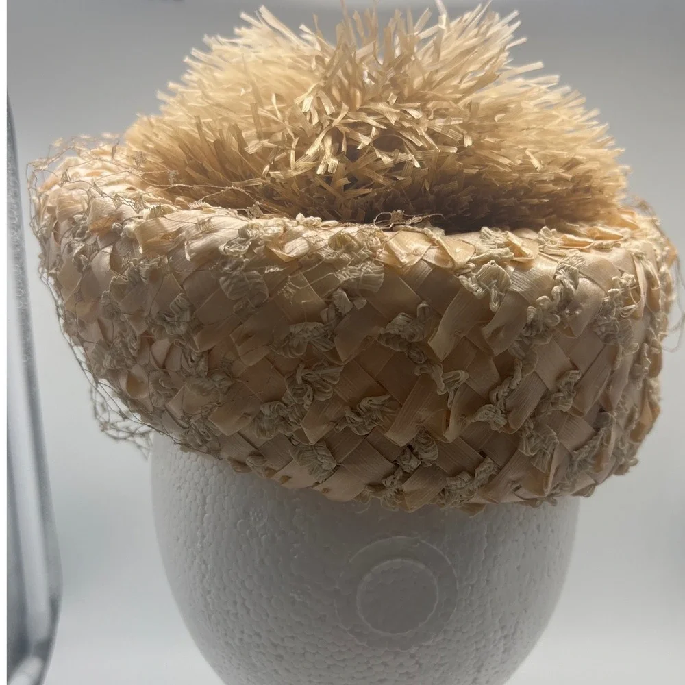 Vintage Cellophane Straw Jean Sutton Pill box Hat Spiky poof on‎ top READ